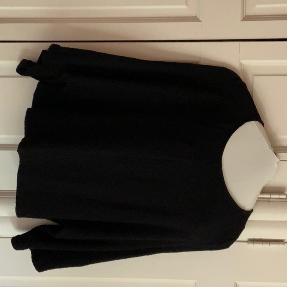 Black Butterfly sleeve top size s
